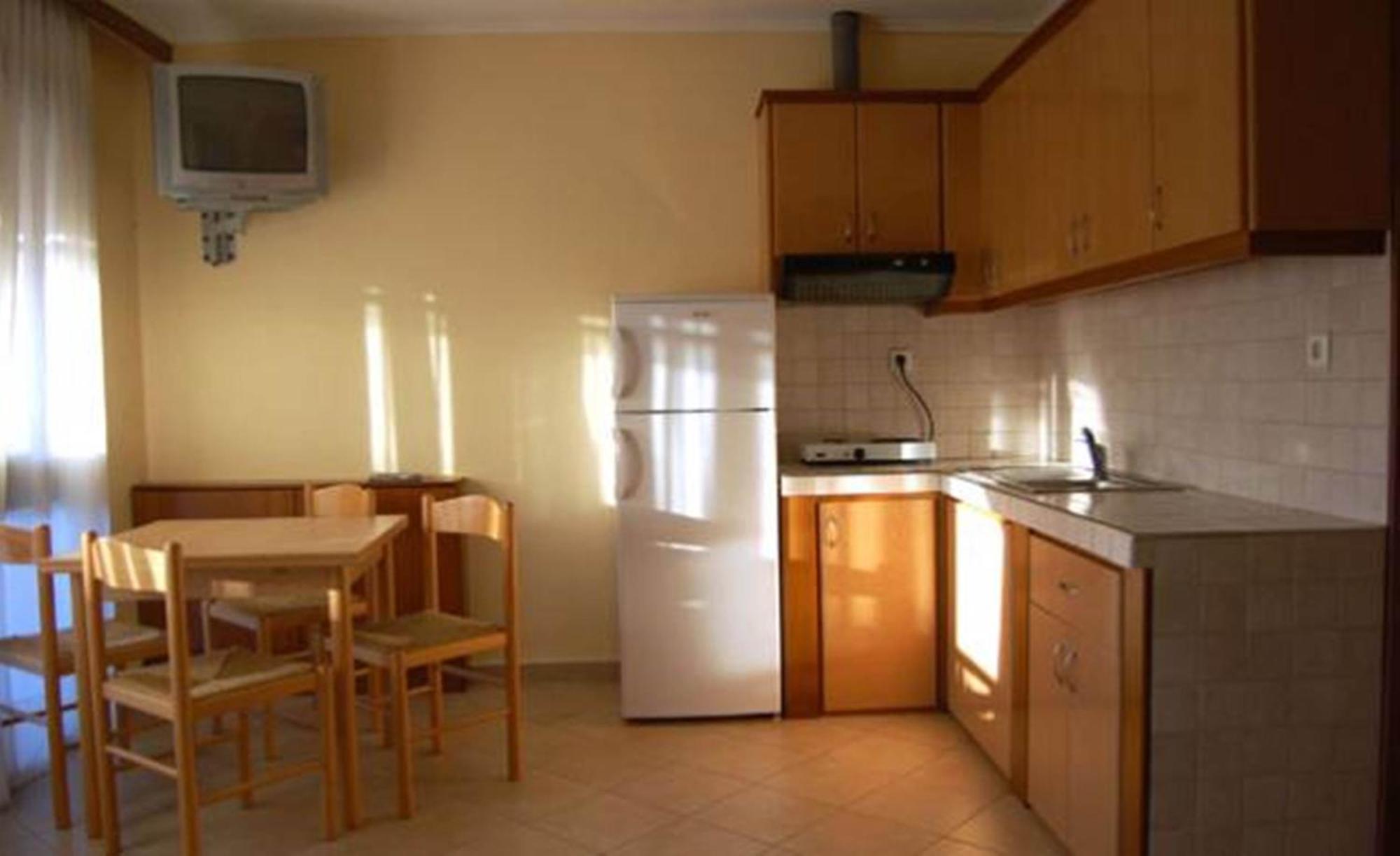 Melachrini Apartments Vrasná Oda fotoğraf