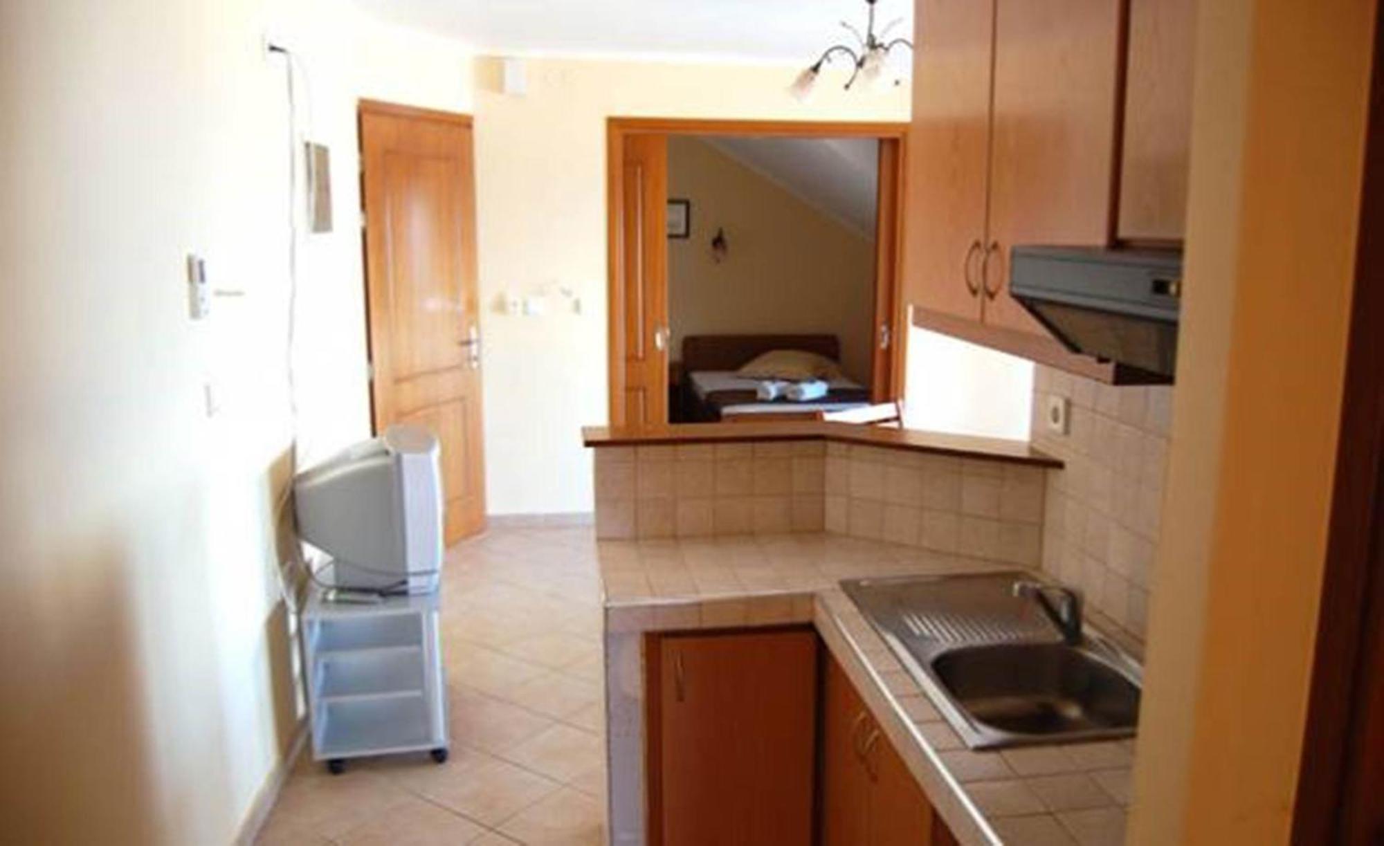 Melachrini Apartments Vrasná Oda fotoğraf
