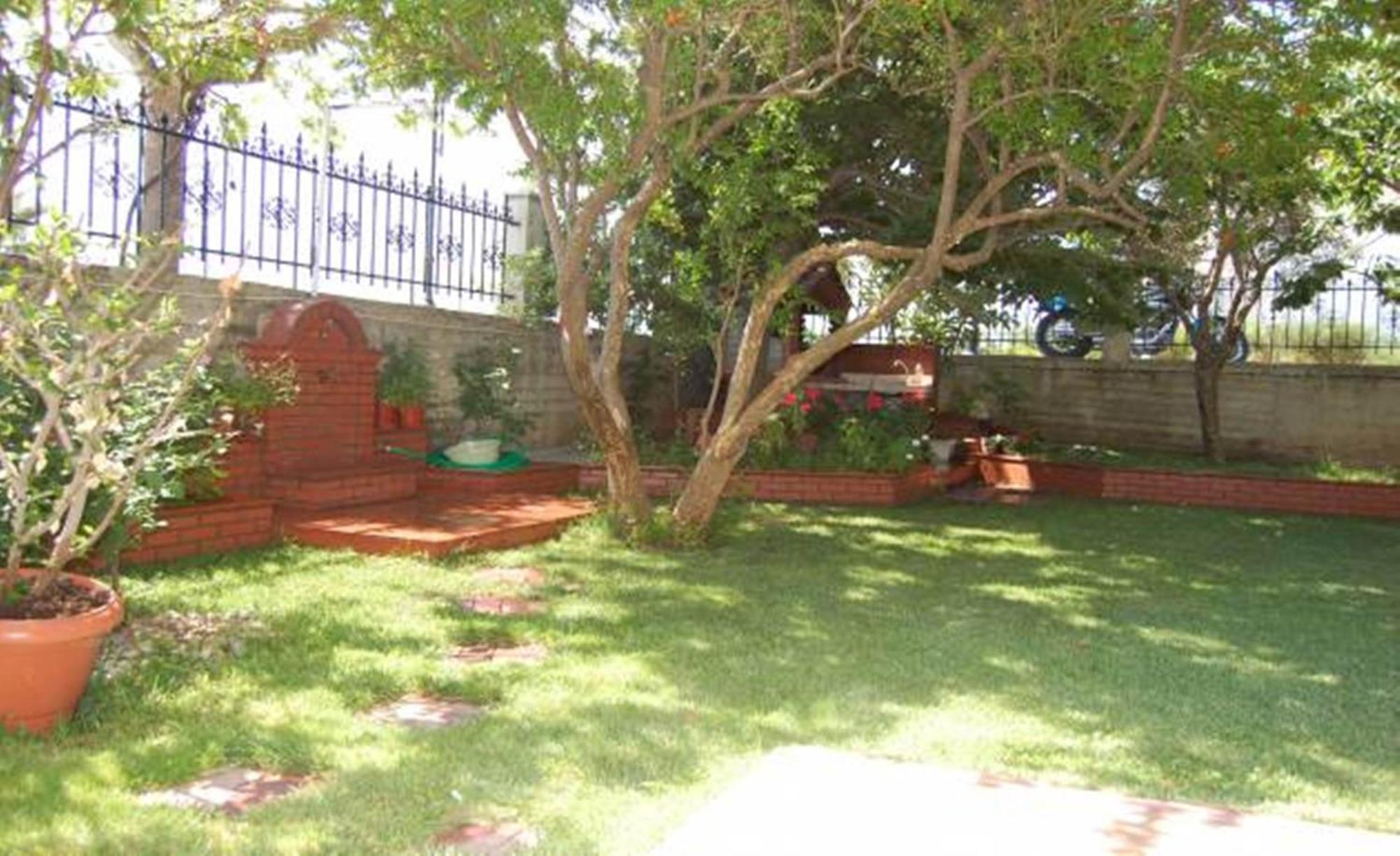 Melachrini Apartments Vrasná Dış mekan fotoğraf