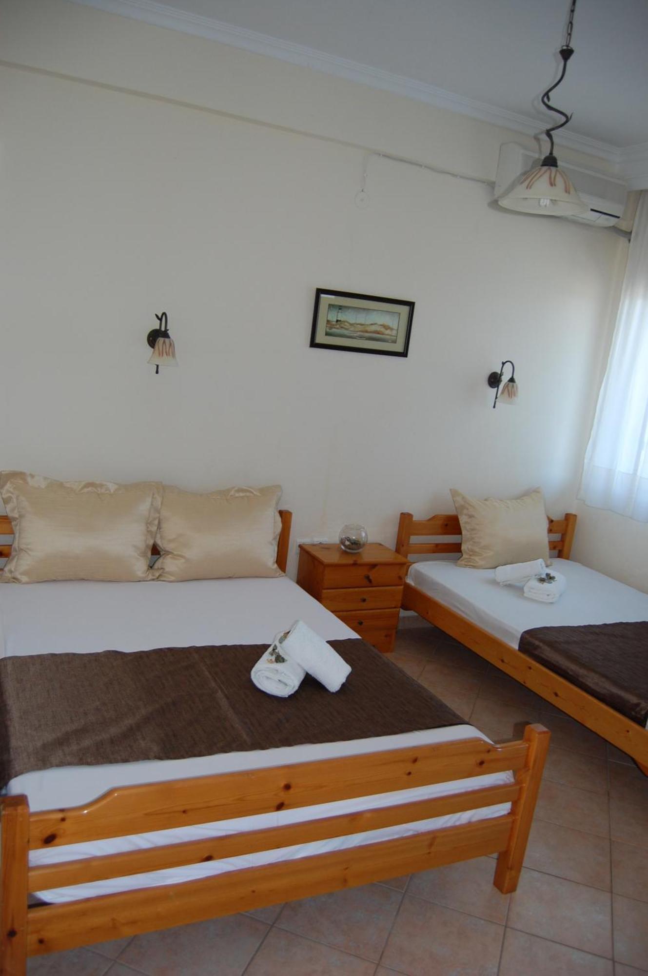 Melachrini Apartments Vrasná Dış mekan fotoğraf