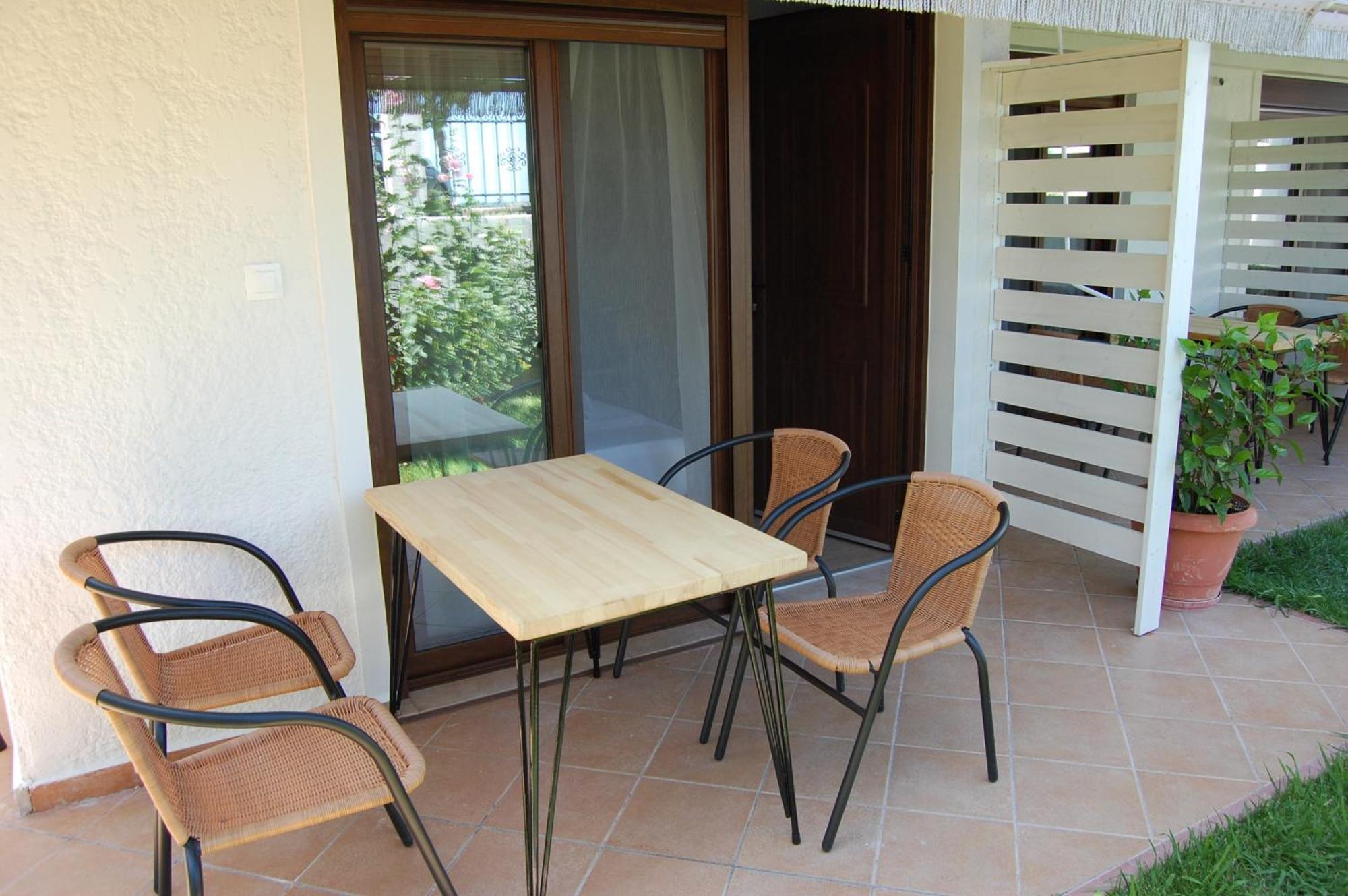 Melachrini Apartments Vrasná Dış mekan fotoğraf