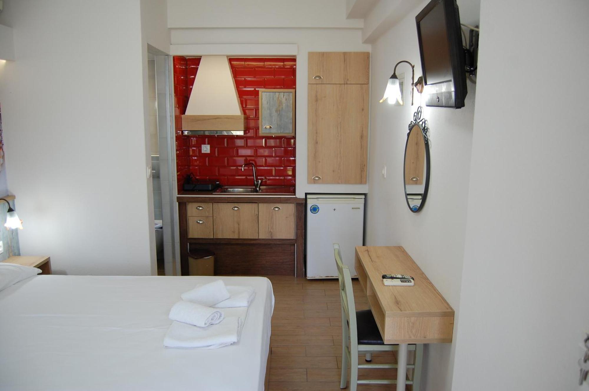 Melachrini Apartments Vrasná Dış mekan fotoğraf